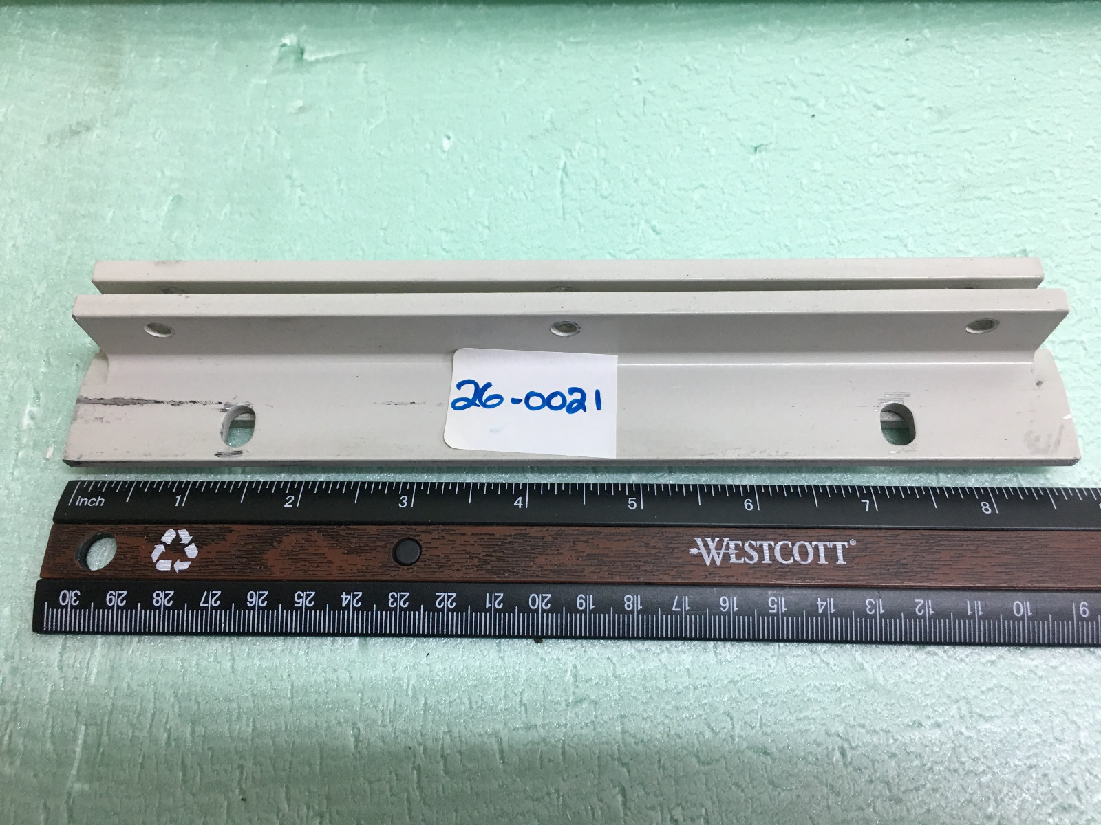 HP 9" Rack Mount 