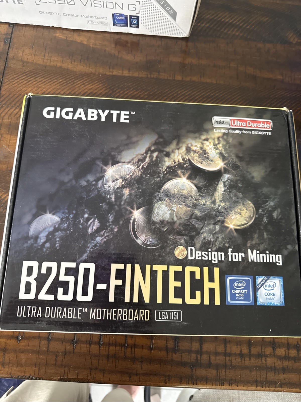 GIGABYTE GA-B250-FinTech ATX Motherboard Intel LGA1151 DDR4 Mining Audio