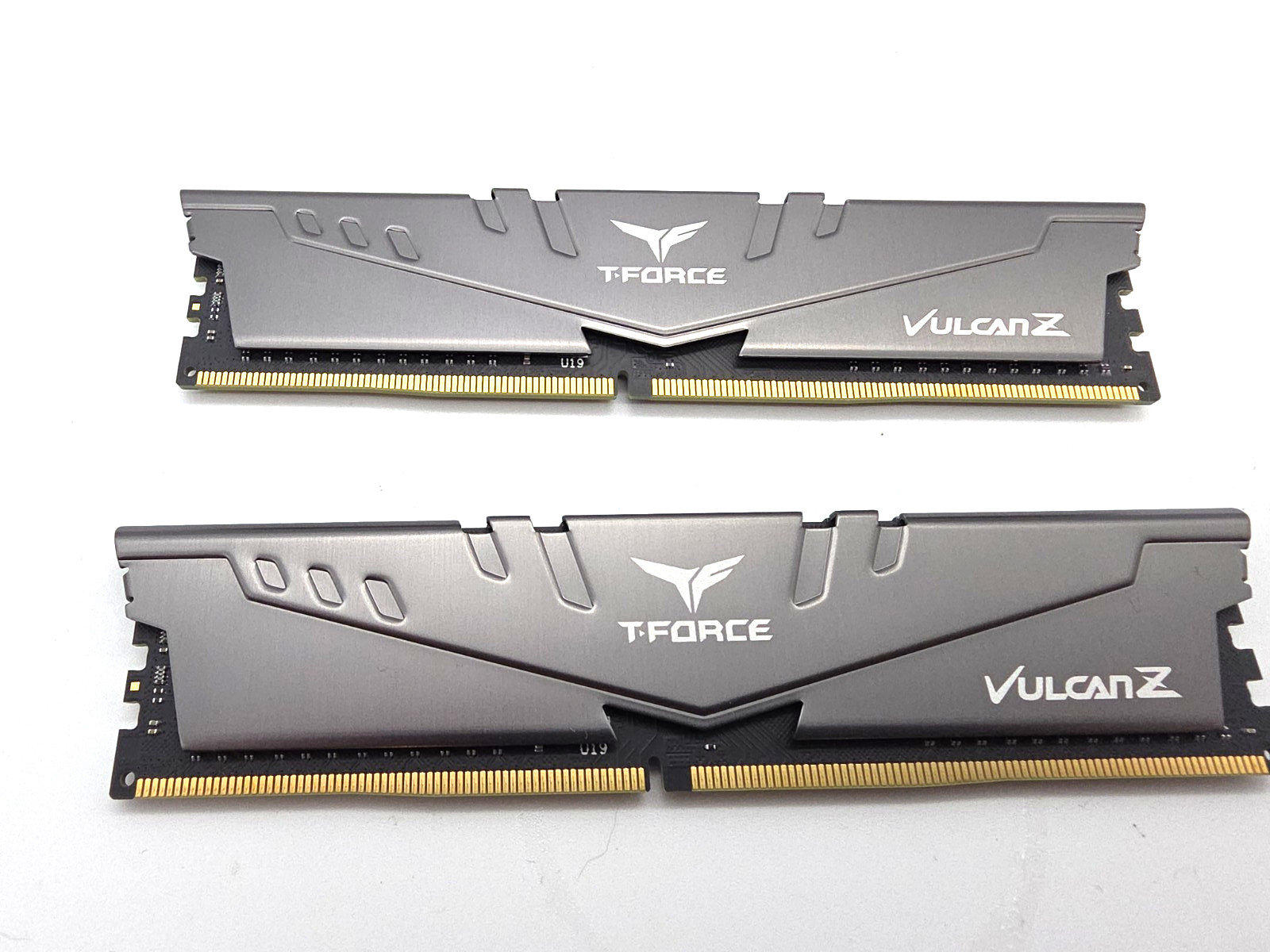 TEAMGROUP T Force Vulcan Z 16GB 2x8GB DDR4 3200 CL16 Desktop RAM Memory Kit