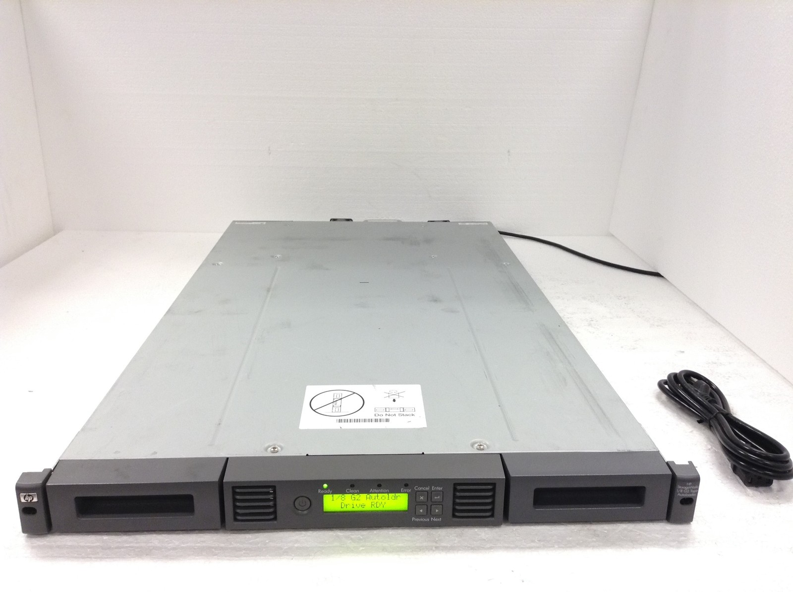 HP StorageWorks 1/8 G2 LTO-4 Ultrium Tape Autoloader 1U Rack AJ819A 1U 