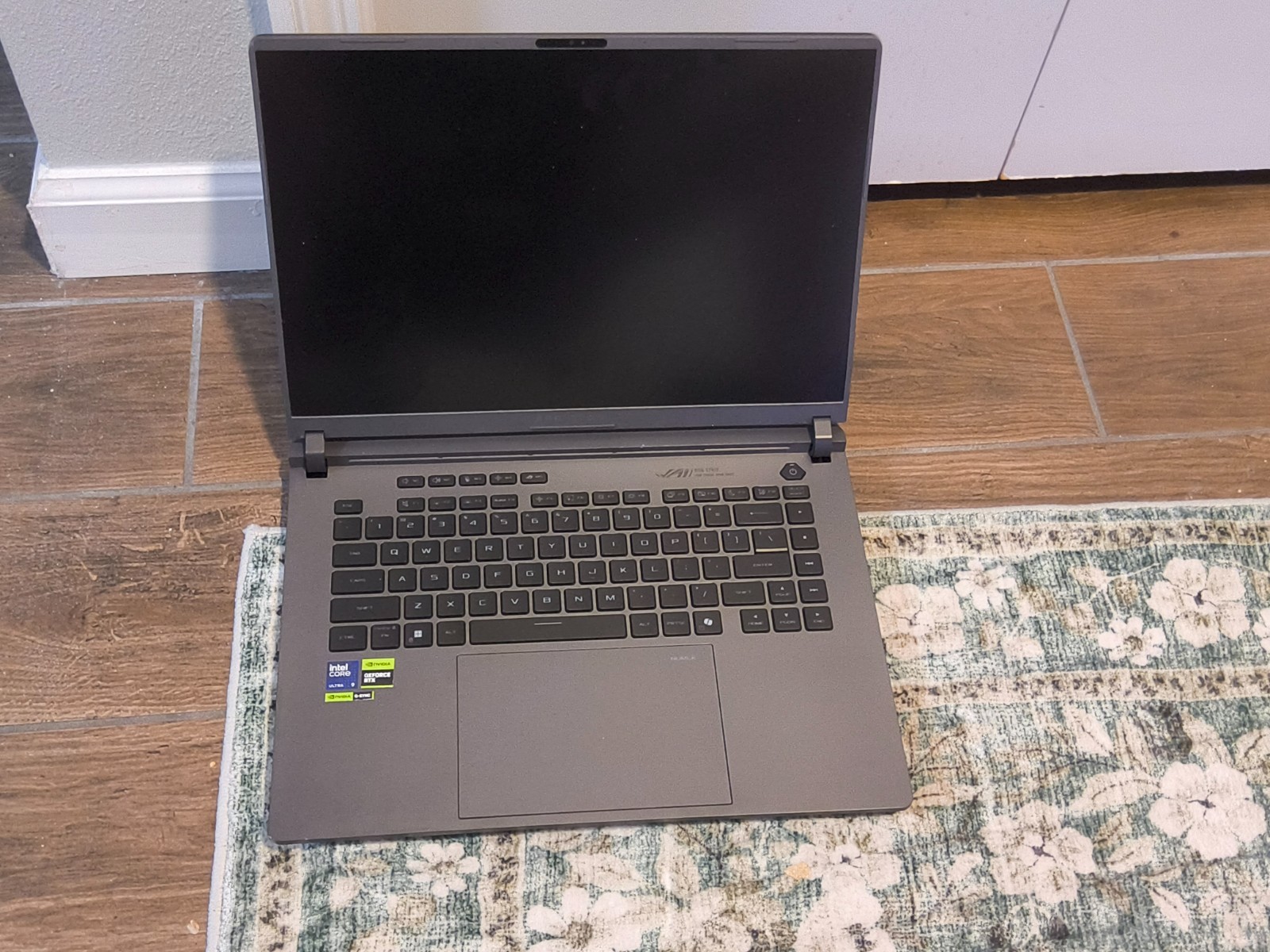 ASUS ROG Strix G635LX ULTRA 9 275HX RTX 5090...LAPTOP MB PART# No power ram/ssd