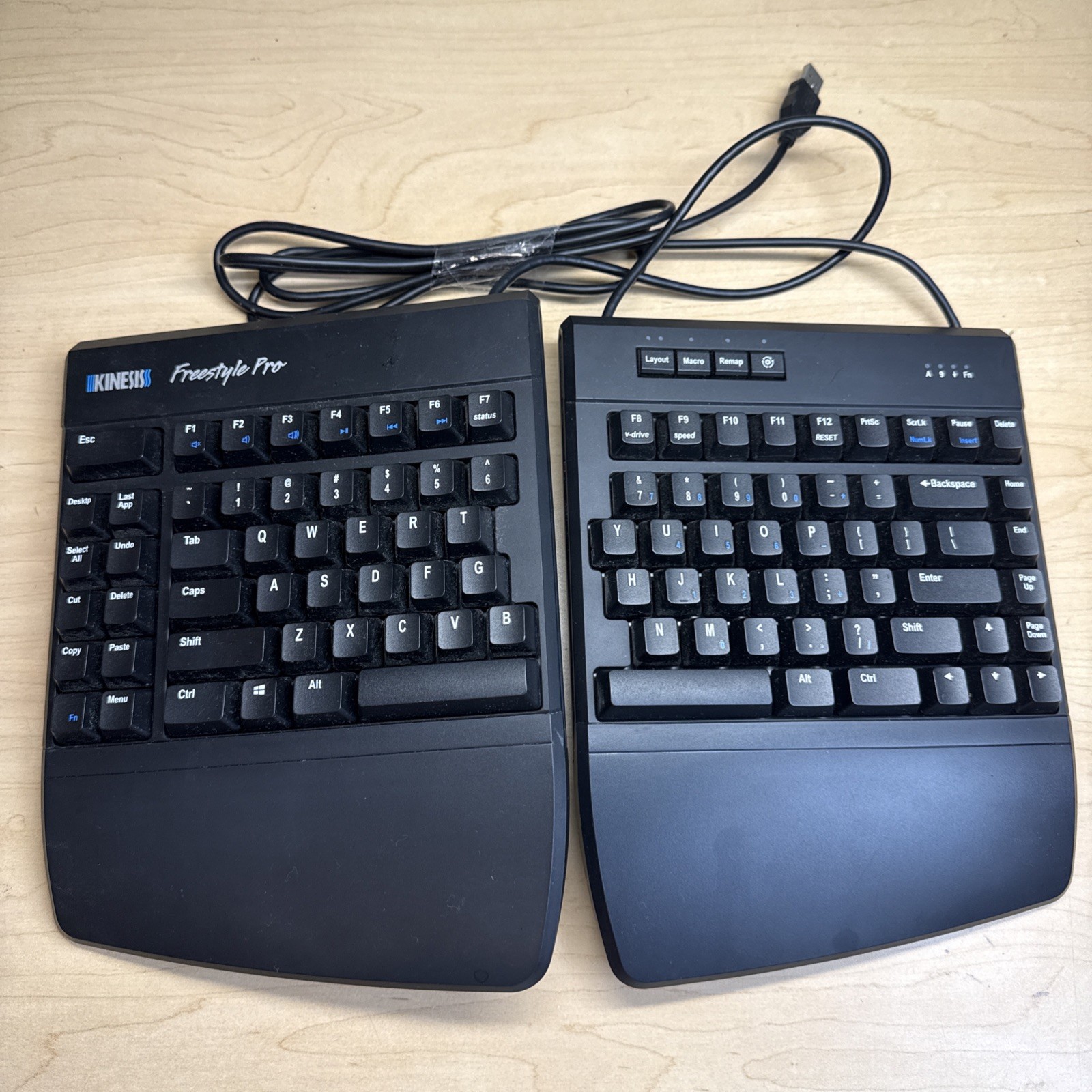 Kinesis Freestyle Pro Split Red Quiet Ergonomic Keyboard USB Wired KB900 - Black