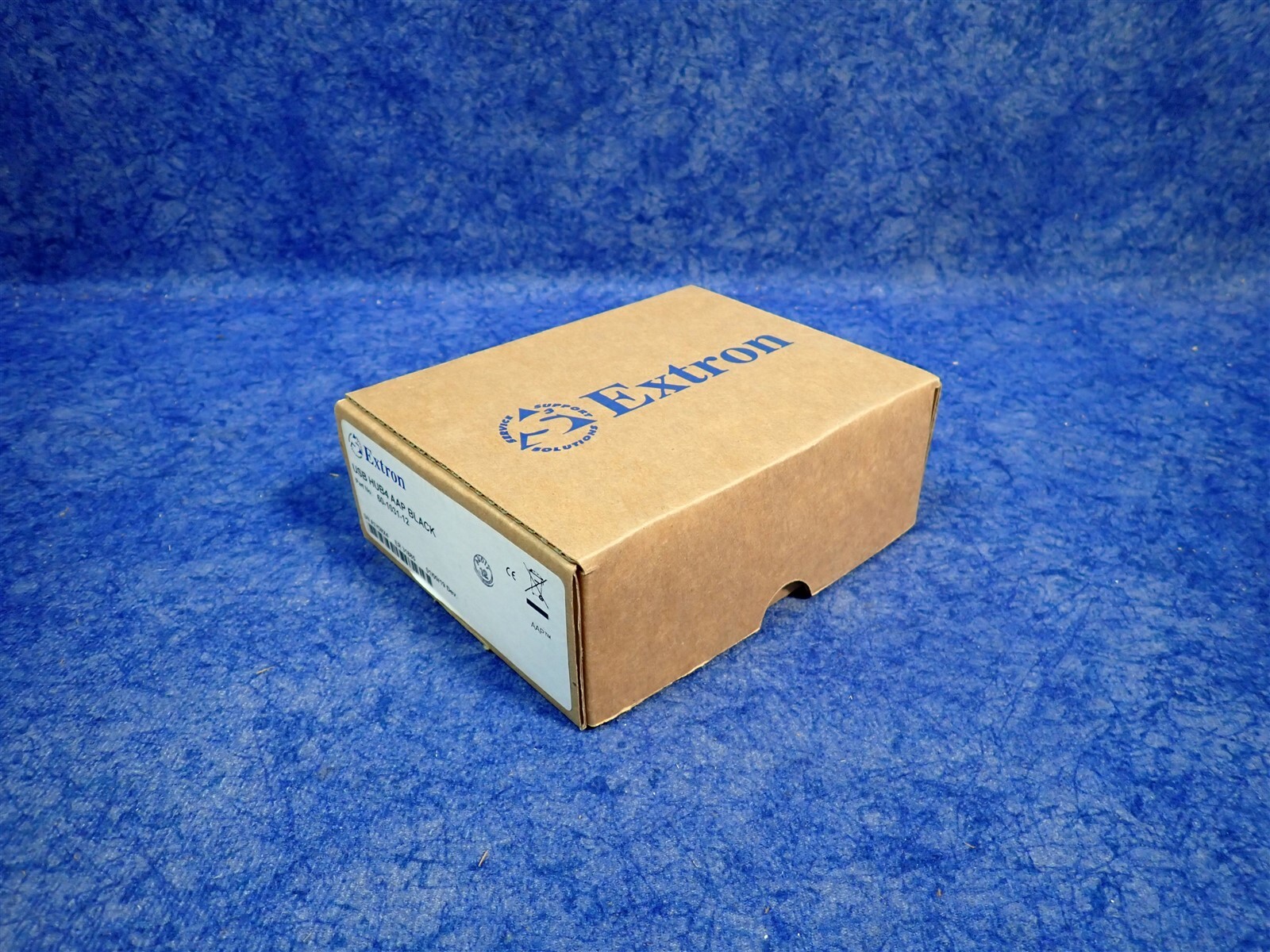 NEW Extron USB HUB4 AAP Black / 60-1031-12 / 4 Port USB Hub (G128)