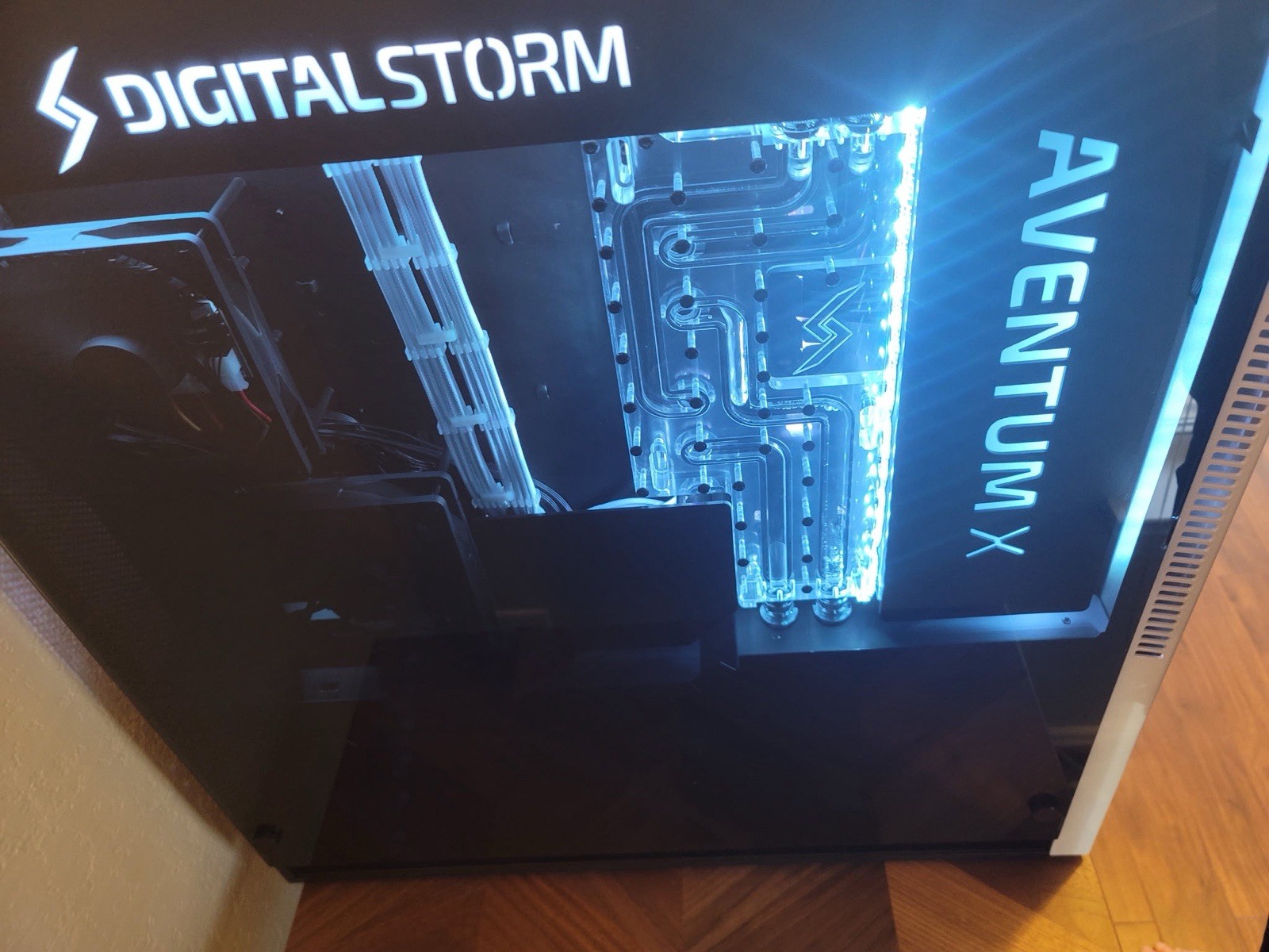 Digital storm Custom gaming pc