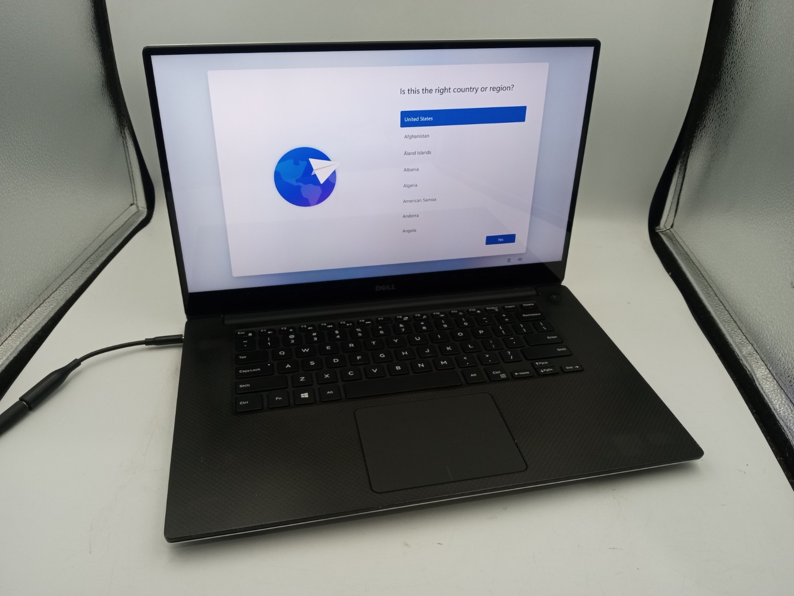 Dell Precision 5510 15" UHD Touch Xeon E3-1505M 4GB 128GB SSD W11 NO BATT -RR
