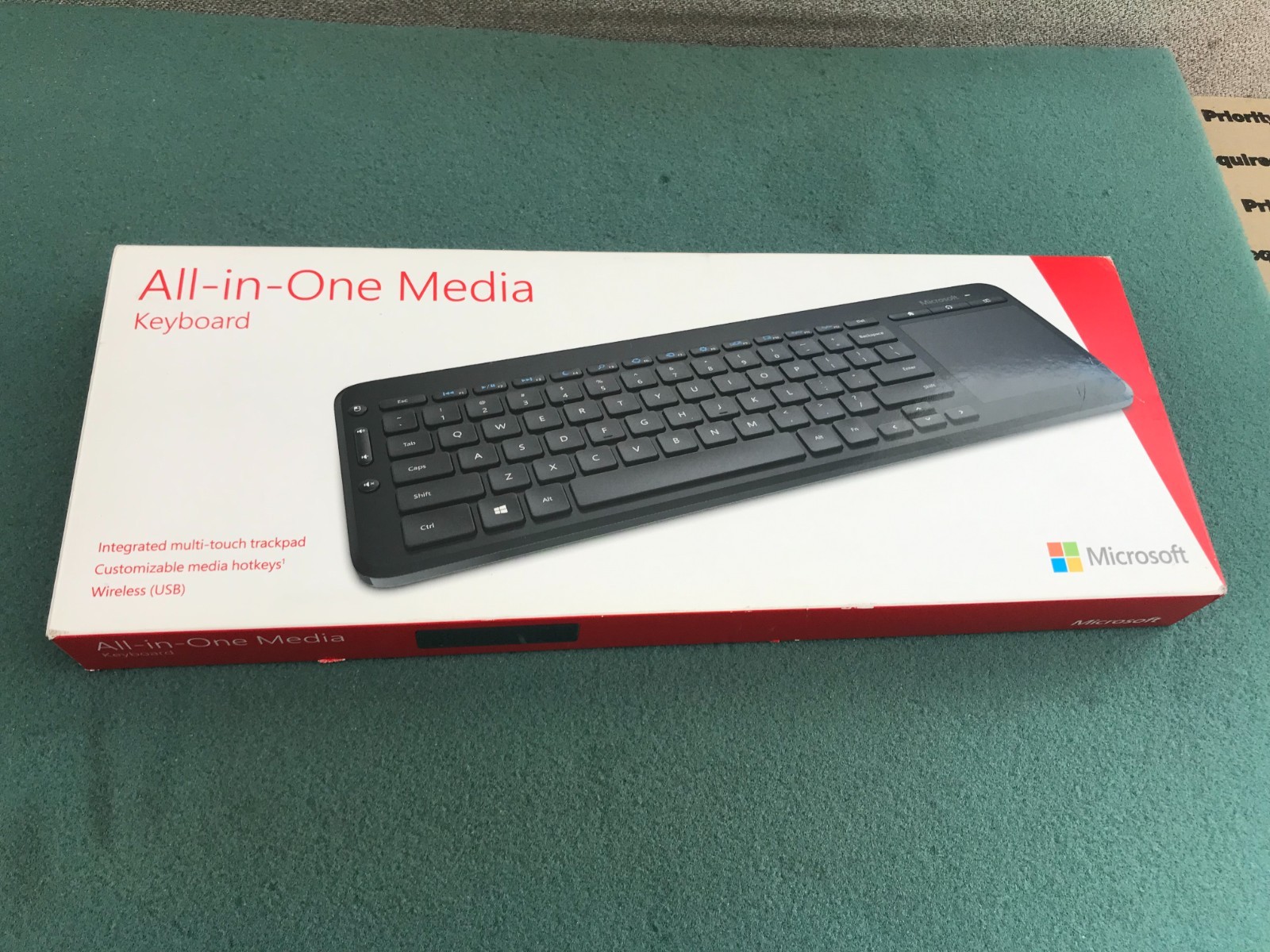Microsoft All-in-One Media Keyboard Model 1632 - K723