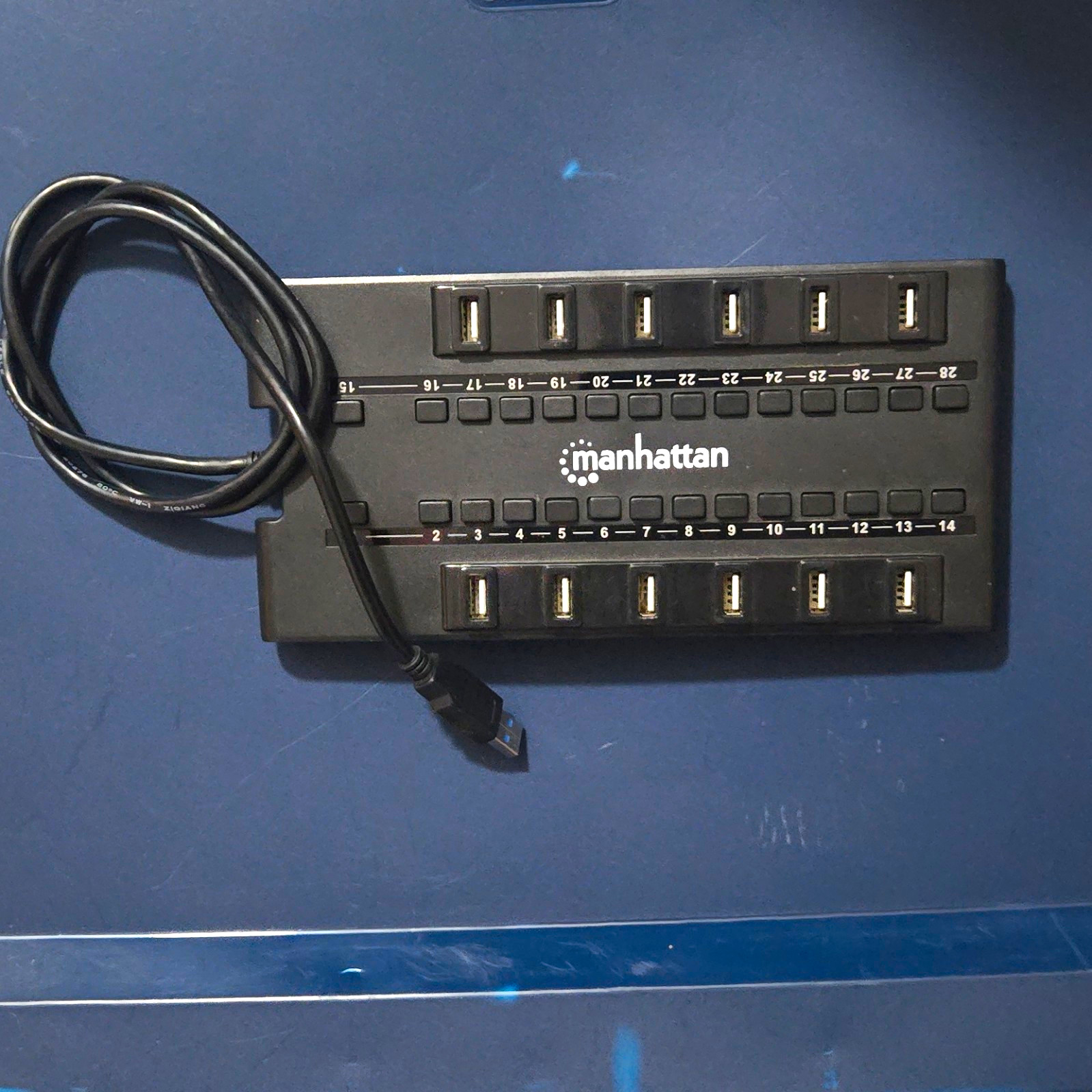 Manhattan 14-Port Powered USB-A Hub, Black, 3 ft Cable (1:14)