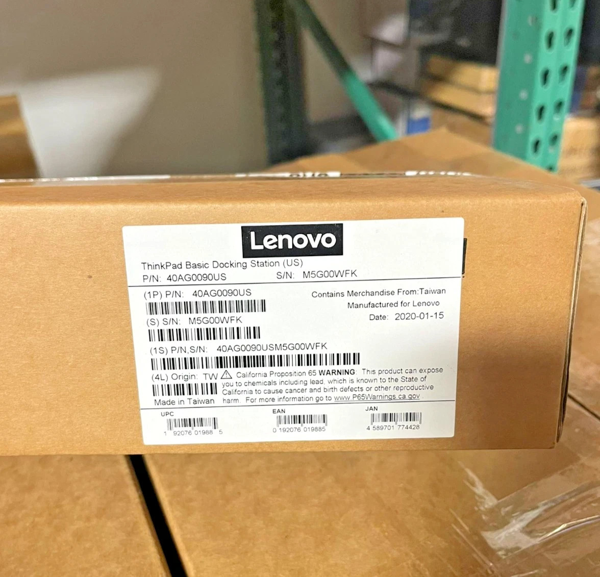 Lot of 80 Lenovo ThinkPad Basic Docking Station 40AG0090US NEW