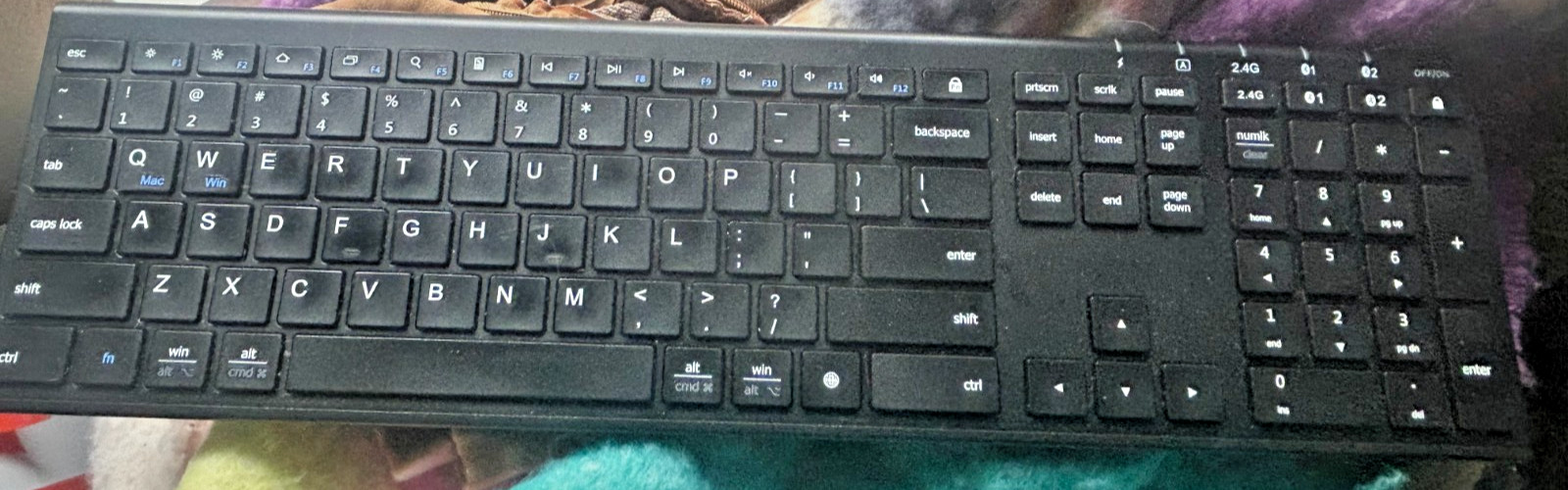 iClever IC-DK03 Wireless Bluetooth Keyboard – Black – Slim Portable – Tested