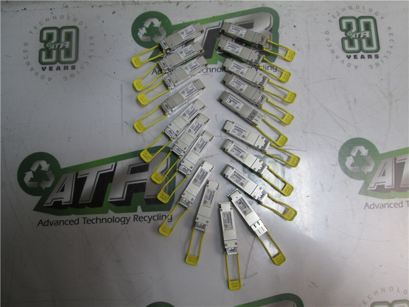 Cisco WSP-Q40GLR4L 40GBASE-LR4 Lite QSFP+ Transceiver Module SMF LC Lot of 19