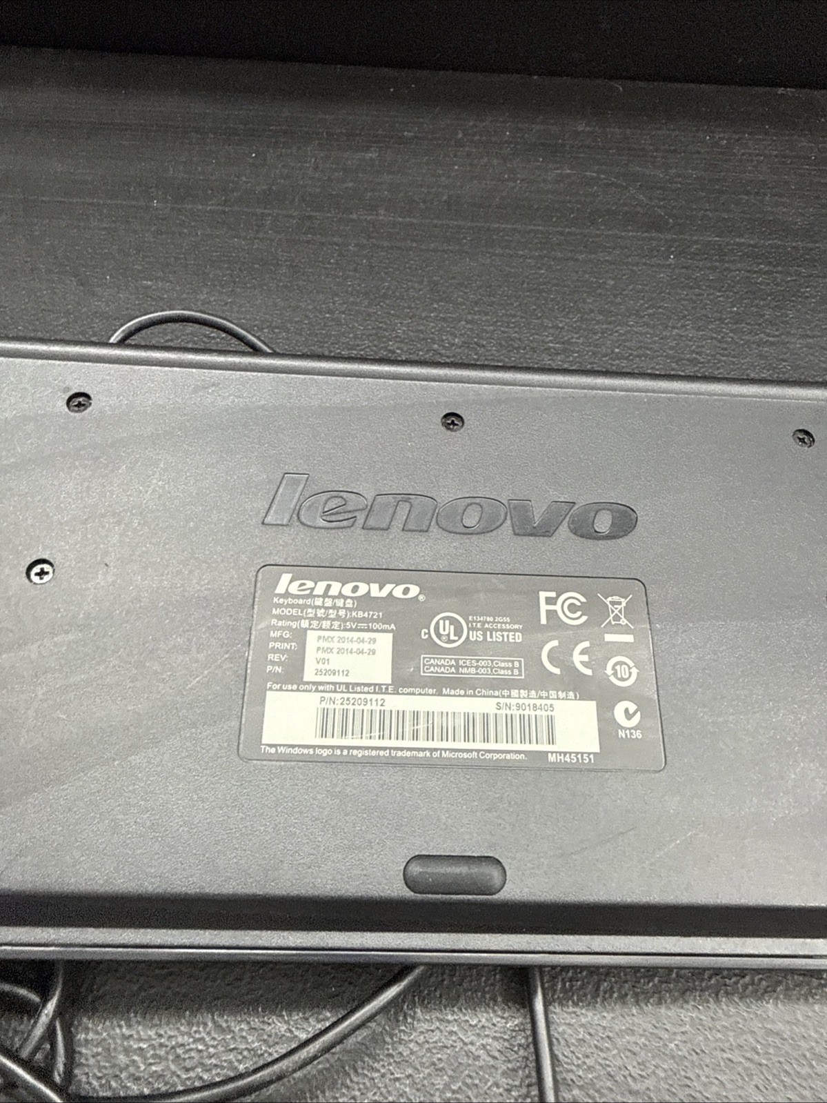 Lenovo - USB Keyboard (Black Desktop Wired Keypad) Model KB4721 , P/N 25209112