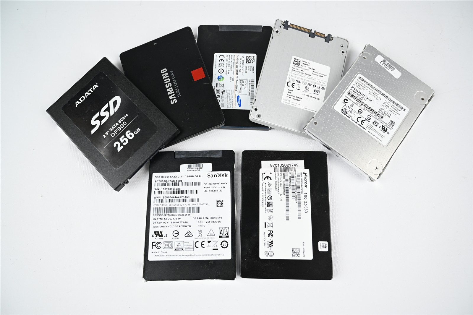 Multiple Brands Samsung Kingston Intenso SanDisk 2.5" SSD 256GB SATA III
