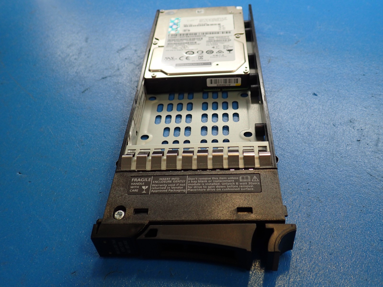 IBM 85Y6185-X 300Gb 15K RPM 2.5" 6Gbps SAS ST9300653SS HDD Hard Disk Drive