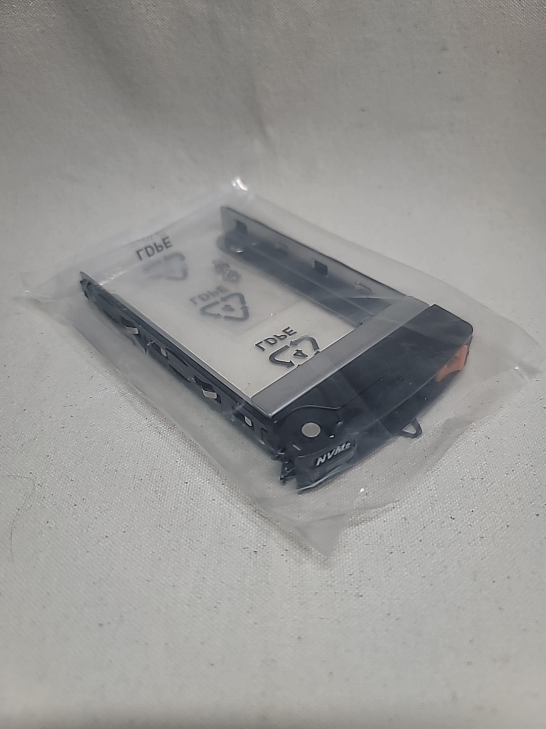 Supermicro MCP-220-00167-0B (Gen 3) Tool-Less 2.5" NVMe Drive Tray Caddy