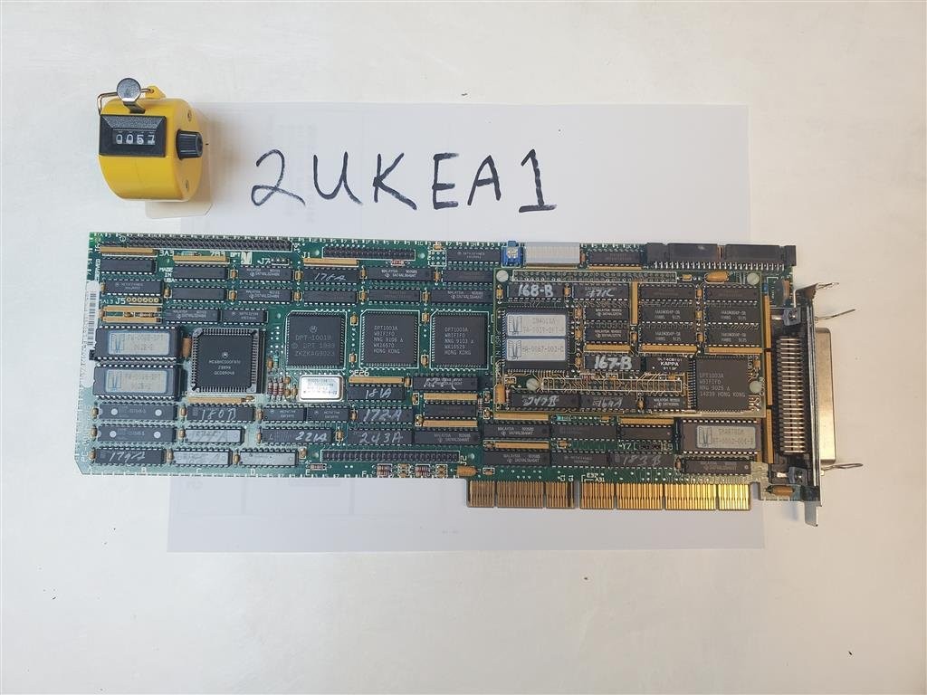 DPT PM2012B/90 EISA 32-Bit Floppy/Hard Disk Controller Card - SCSI