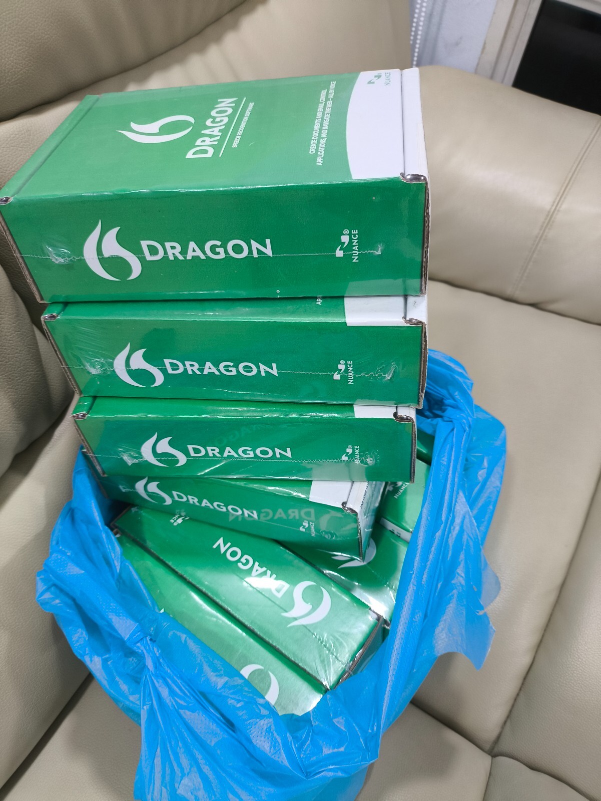 Nuance Dragon Naturally Speaking 13 No Headset - Retail Box Sealed K409A-K1A-13