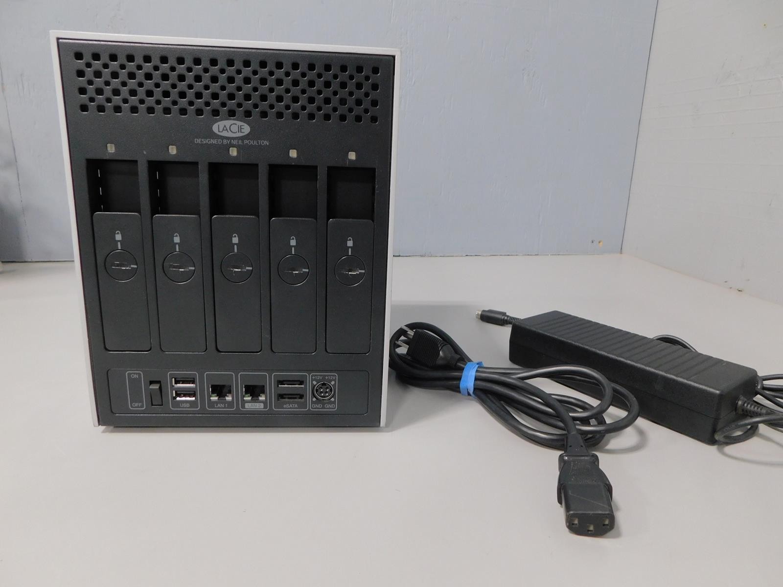 LACIE BIG5 NETWORK 2 (NO HDD's) w/ Caddies & A/C Adapter