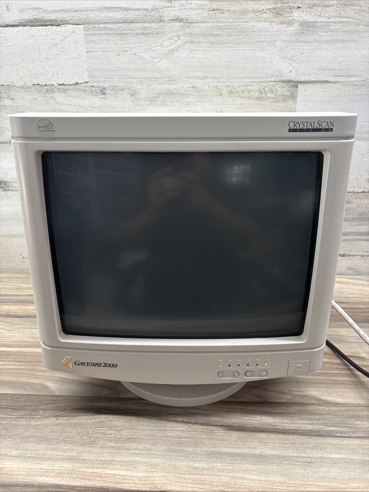 Gateway 2000 CrystalScan 1572 DG 1993 14"  Monitor Vintage