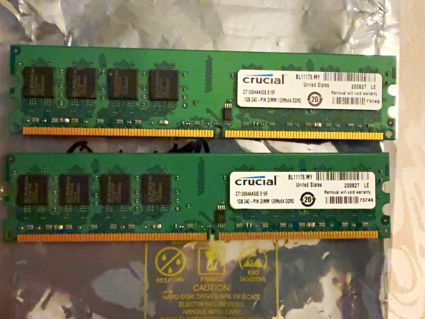 Crucial 2GB 2x1GB DDR2-533 PC2-4200 RAM CT12864AA53E 240-Pin Tested