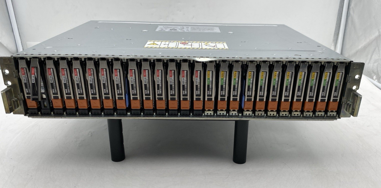 EMC SAE Storage Array (13x600GB HDD 11x 1TB HDD), 2x 303-104-000E Controllers