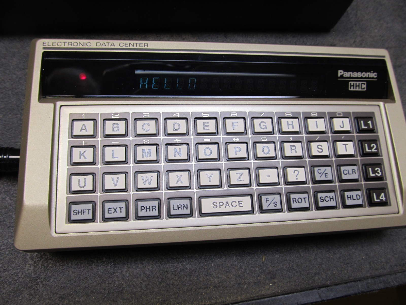 VINTAGE PANASONIC RL-T500 "DATA CENTER" TRANSLATOR W/BOX, MANUAL, ADAPTOR