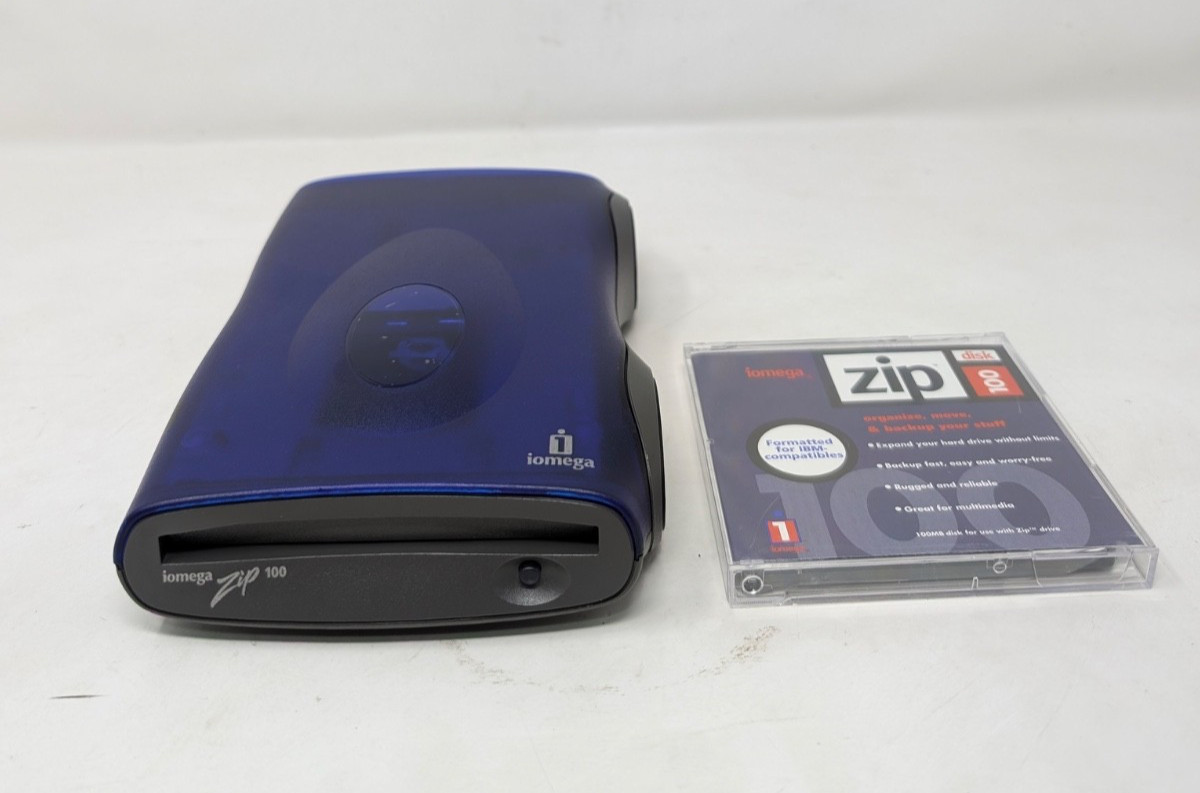 Iomega Zip 100 USB External Drive Z100USB-Blue device only , no power cord