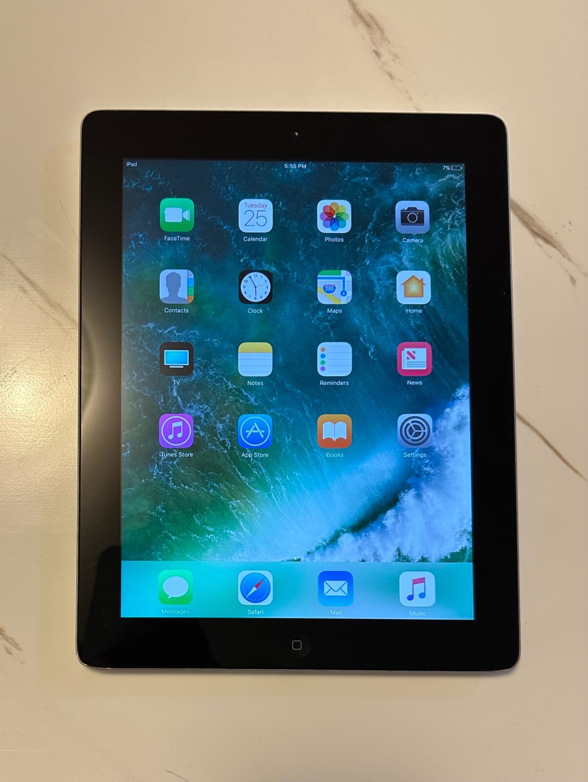 Apple iPad 4th Gen 9.7" 16GB, 32GB, 64GB, 128GB ALL COLORS WIFI + Cellular