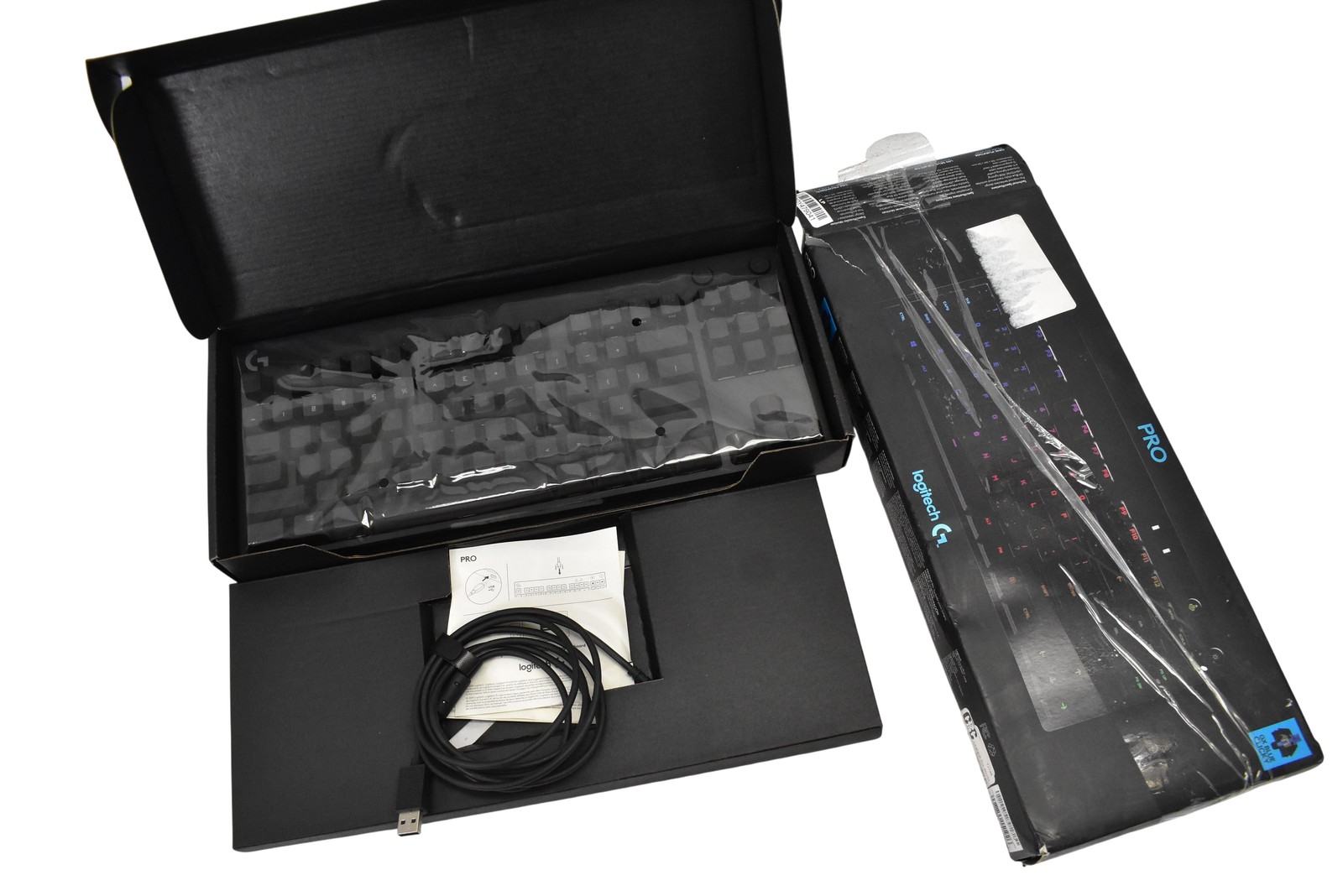 Logitech PRO Mechanical Wired USB Keyboard Black 920-009388 Backlit GX Blue