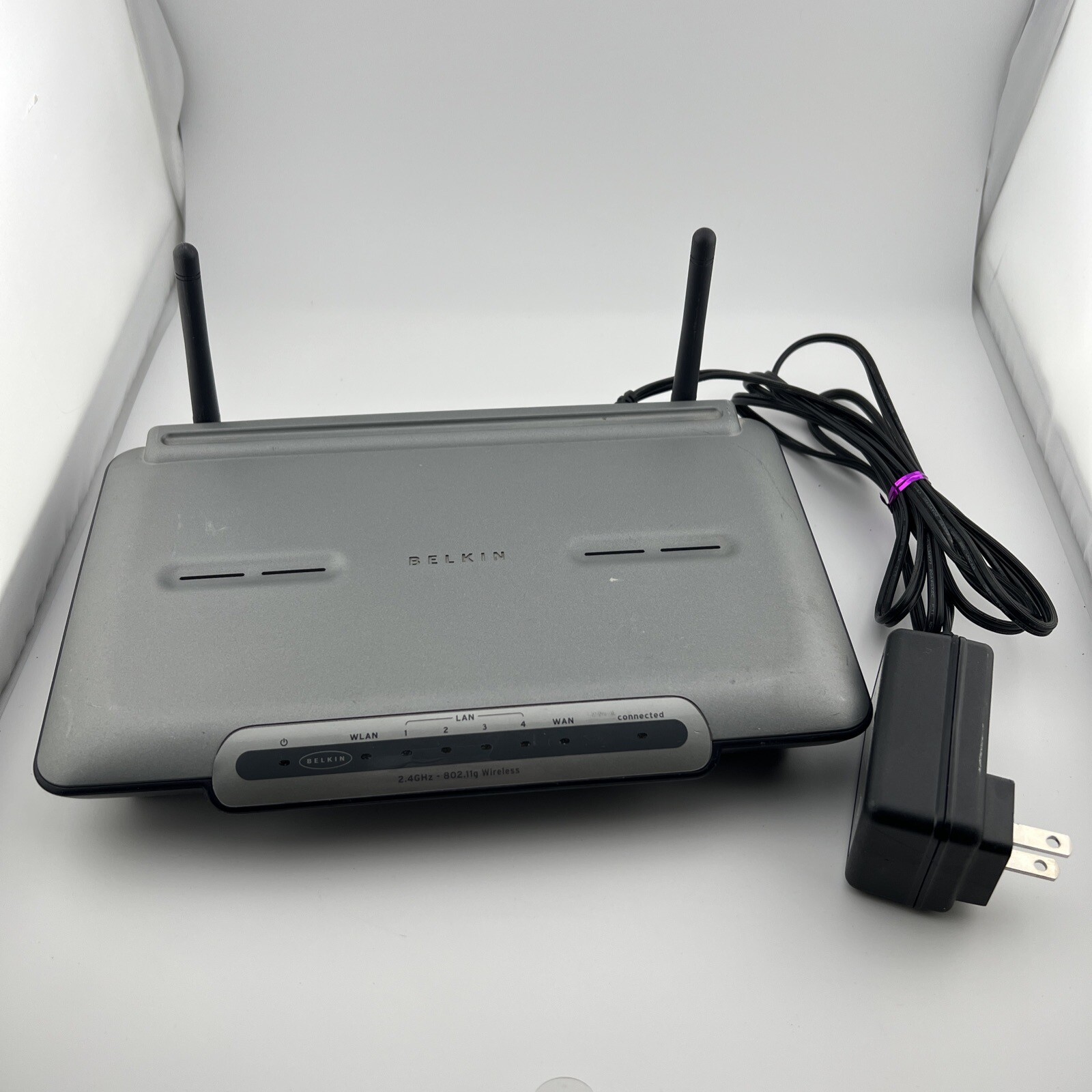 1C Belkin Wireless G Router F5D7230-4 4 LAN Ports Version 1112