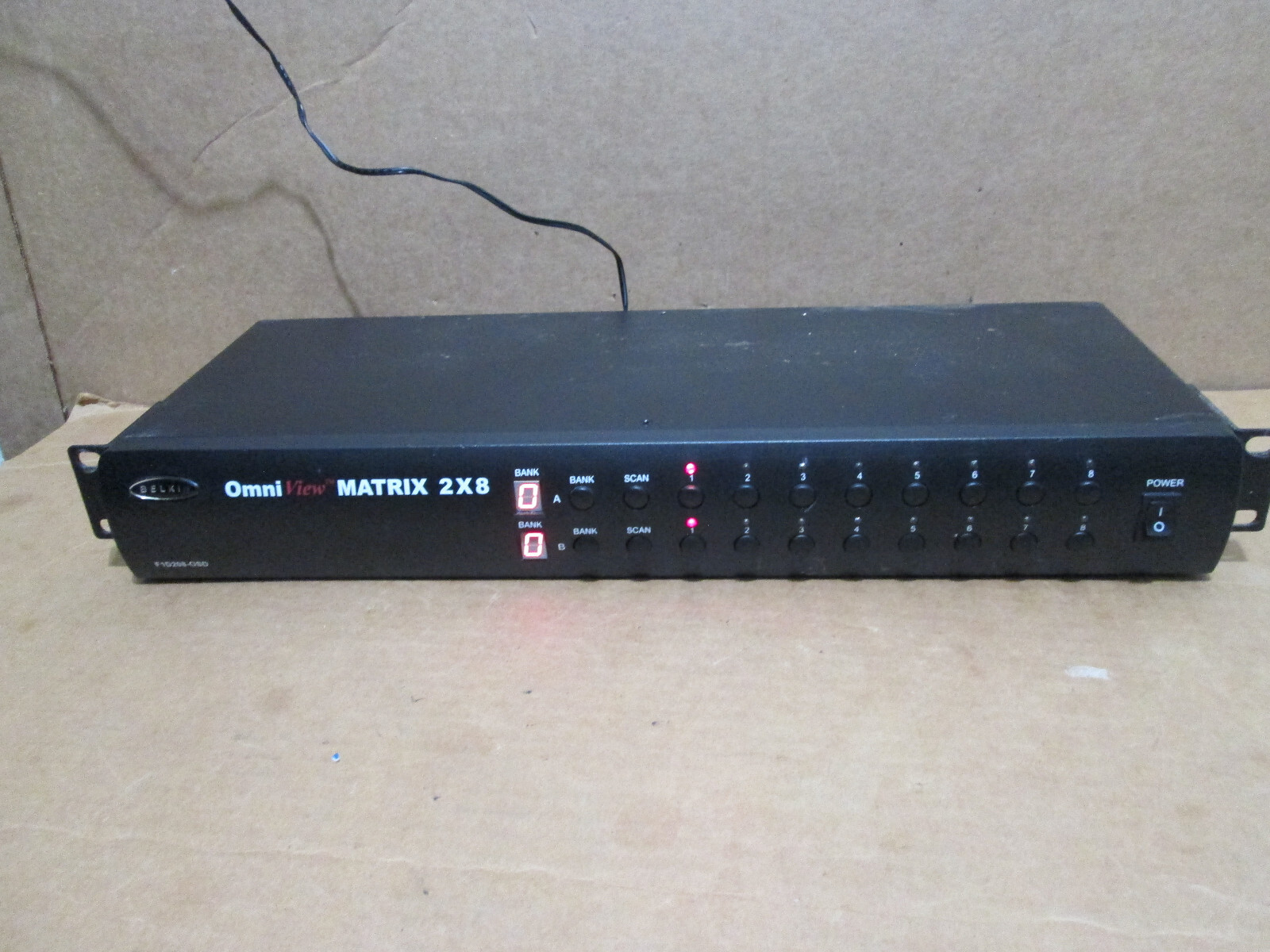 Belkin OmniView Matrix 2X8 KVM Switch Model F1D208-OSD