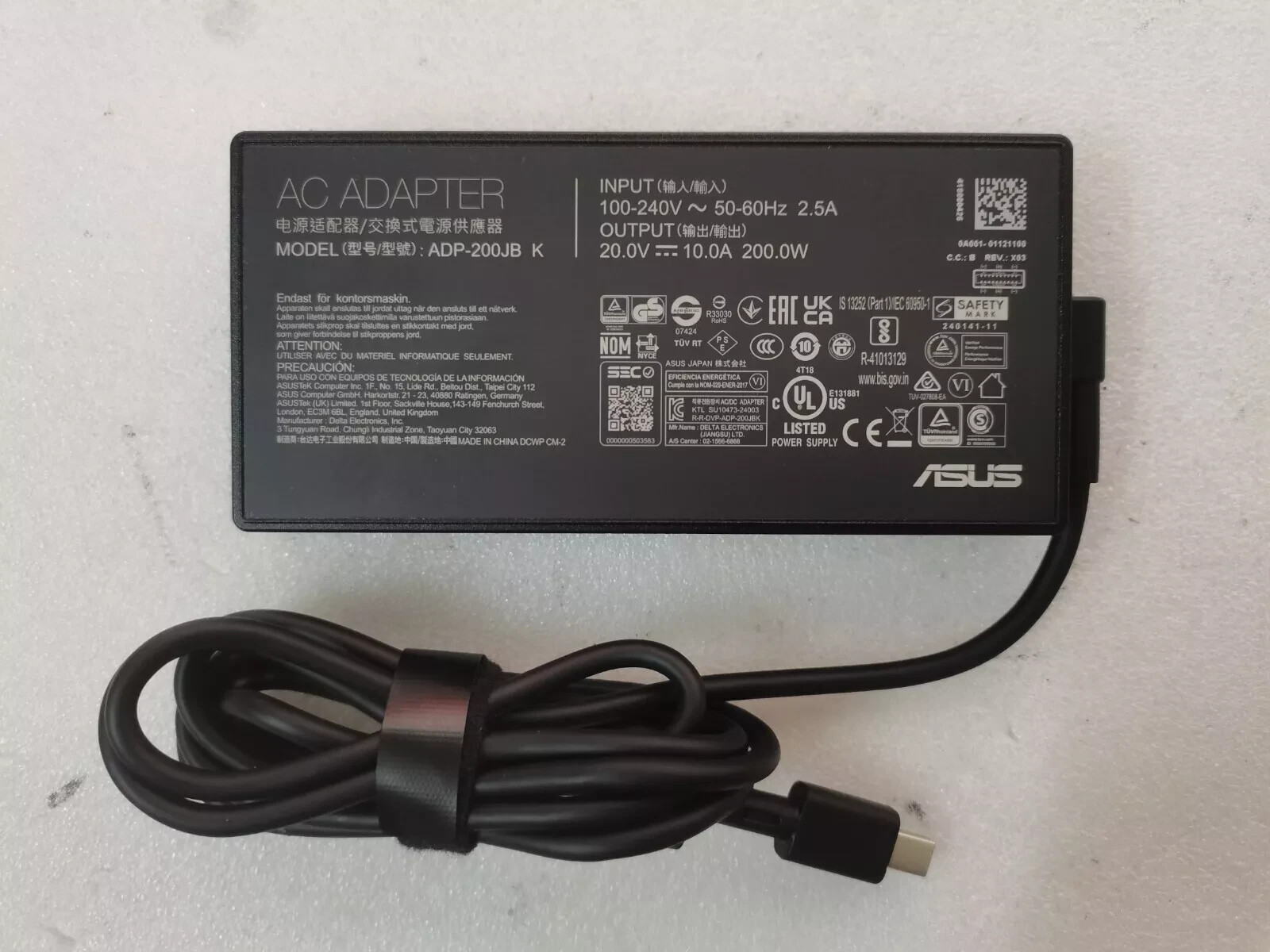 For ASUS ProArt P16 H7606WU H7606WI RTX4070 20V 10A 200W ADP-200JB K Charger OEM