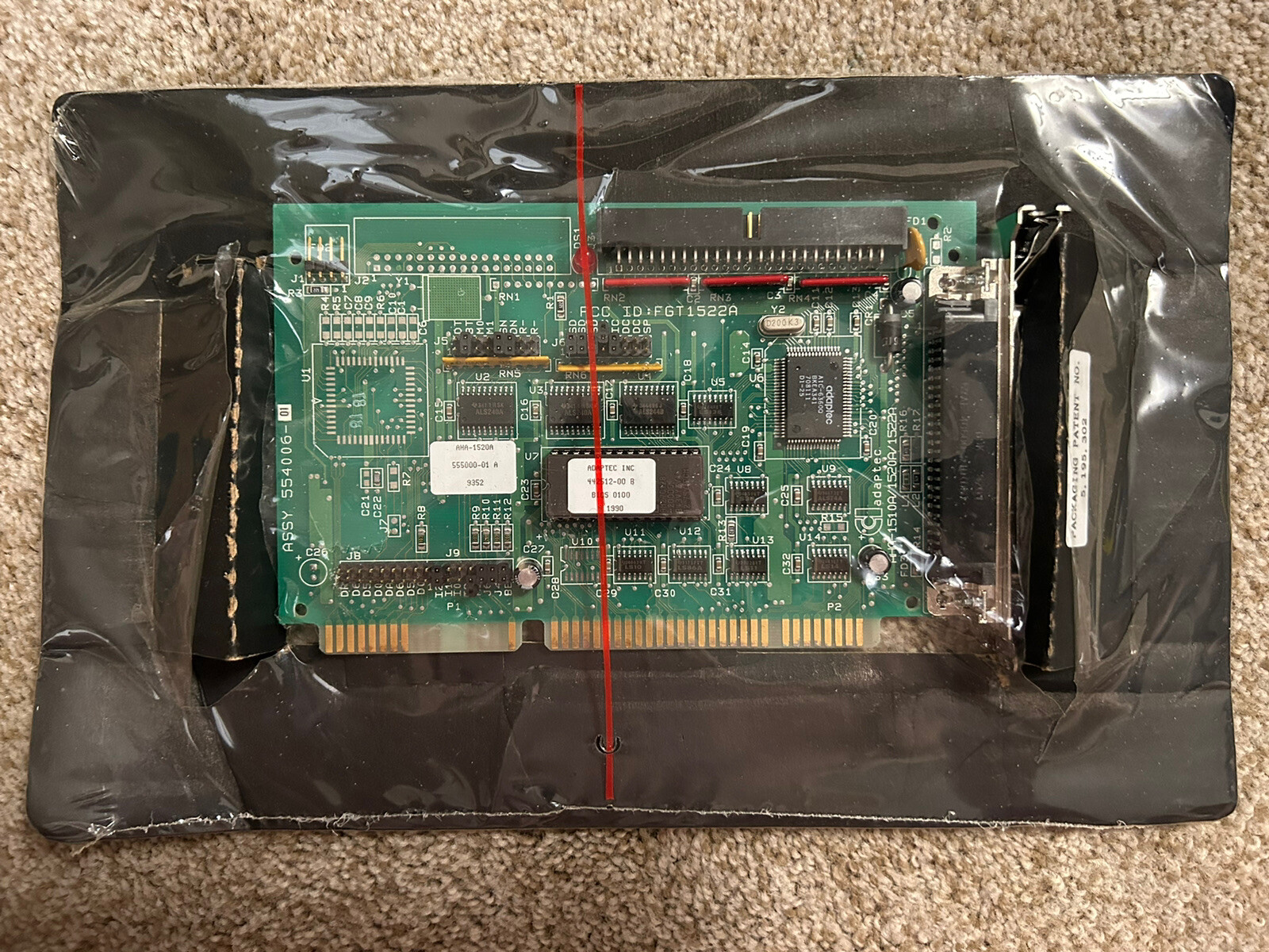 AHA-1522A ADAPTEC 16 BIT ISA SCSI ADAPTER HARD/FLOPPY 554006-00 AHA-1510/20/22A