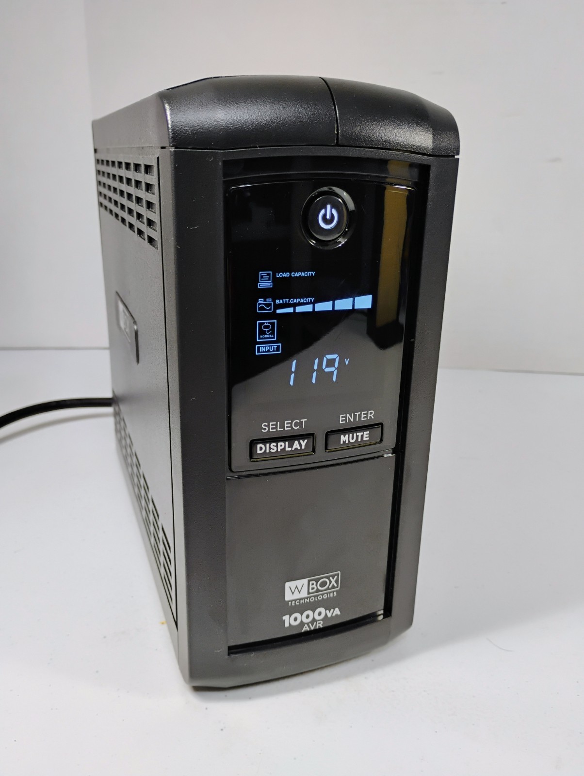 W BOX TECHNOLOGIES 8-Outlets UPS with 1 USB, 625 VA/390W READ NOTES Dead Battery