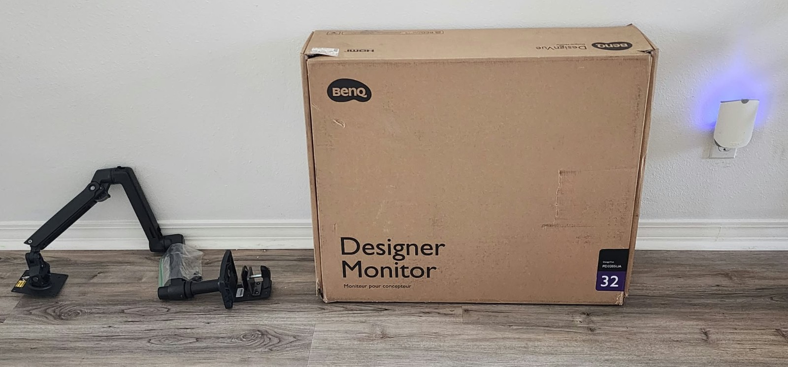 BenQ - AQCOLOR PD3205UA Designer 31.5" IPS LED 4K UHD Monitor with Ergotron – LX