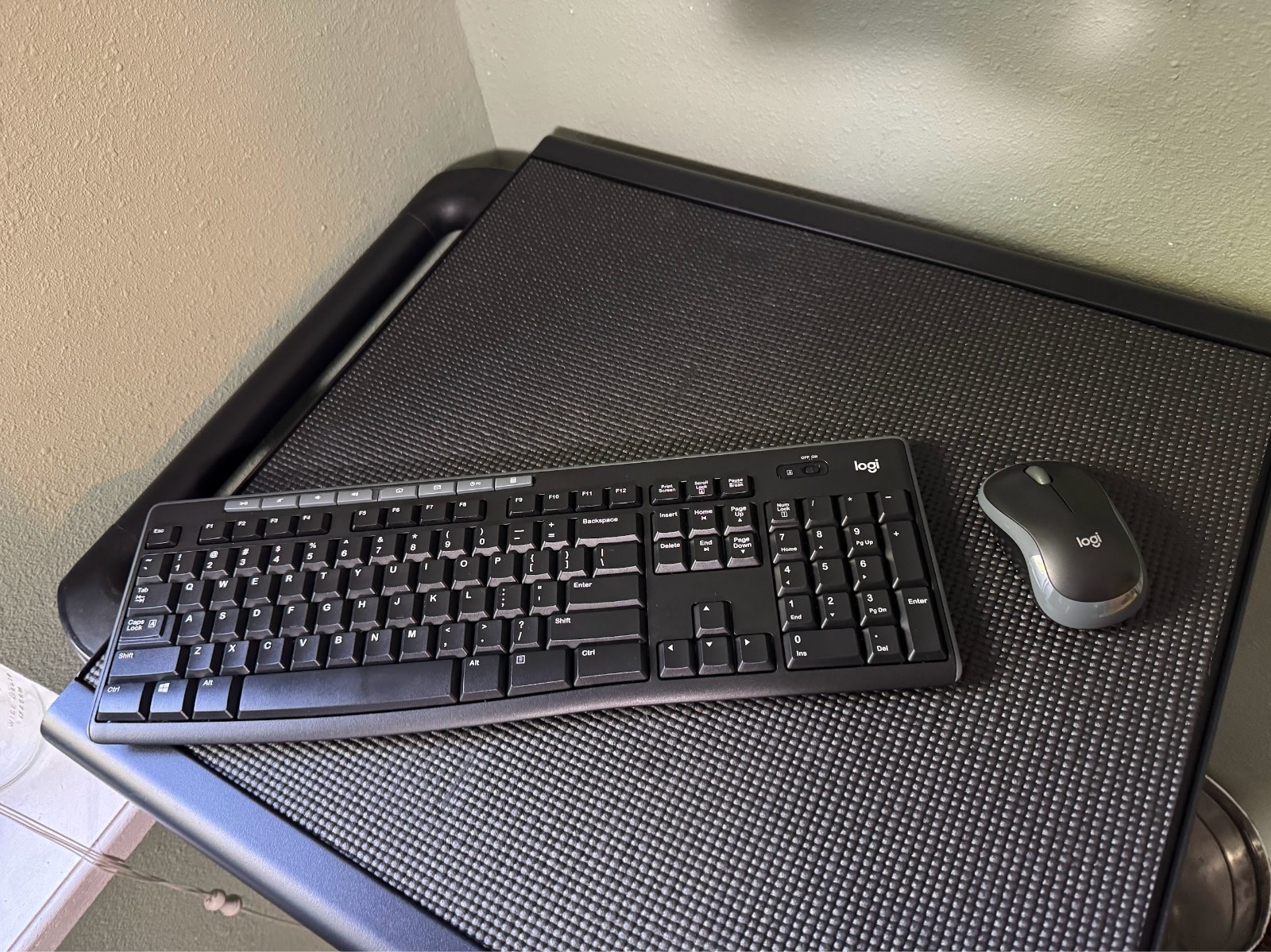 Lot of 11:Logitech MK2270 Wireless Keyboard & Mouse Combo with receivers