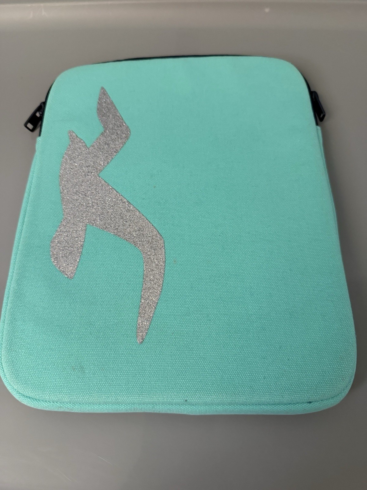 Hollister Tablet / iPad Case