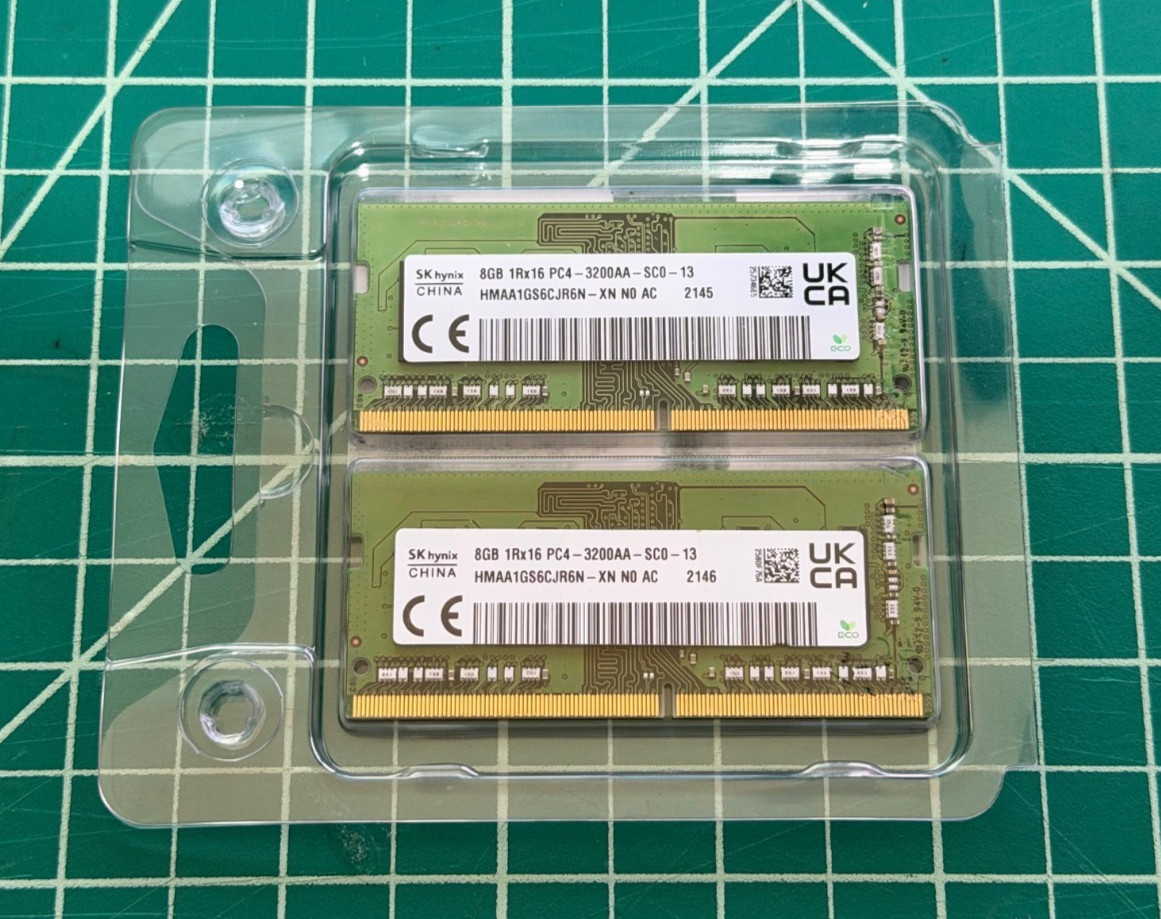 SK Hynix 16GB (2x8GB) DDR4 3200MHz PC4-25600 SODIMM Laptop RAM HMAA1GS6CJR6N-XN
