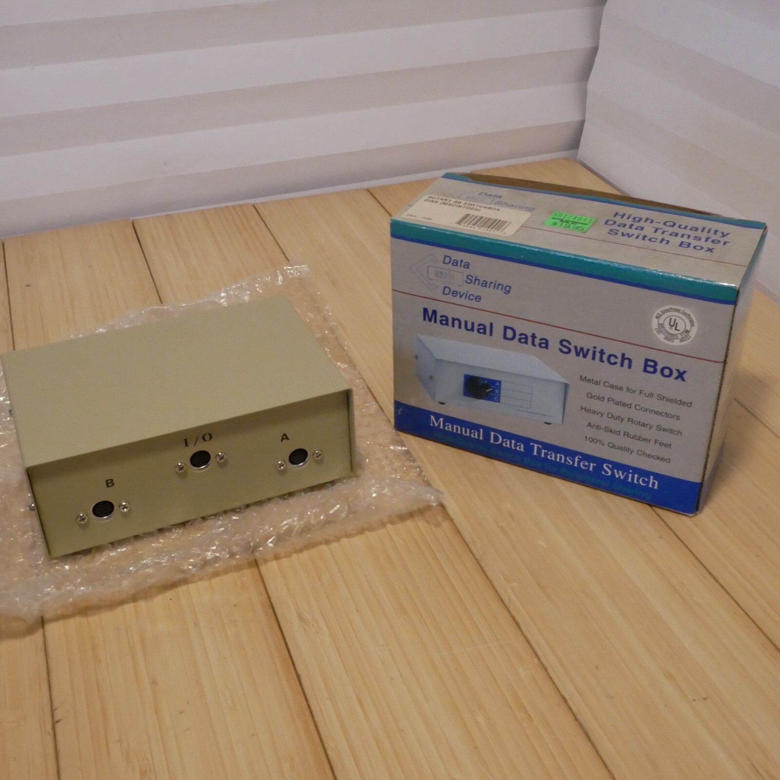 NOS Vintage 8 Pin Serial Mini Din 8 AB Data Rotary Switchbox Macintosh DW-MD82