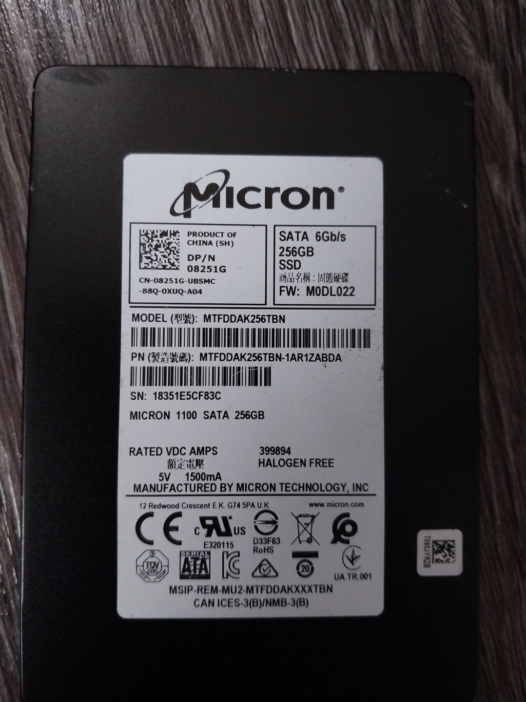 Dell Micron 256GB SATA 6GB 2.5" SSD Hard drive 8251G MTFDDAK256TBN Tested Good
