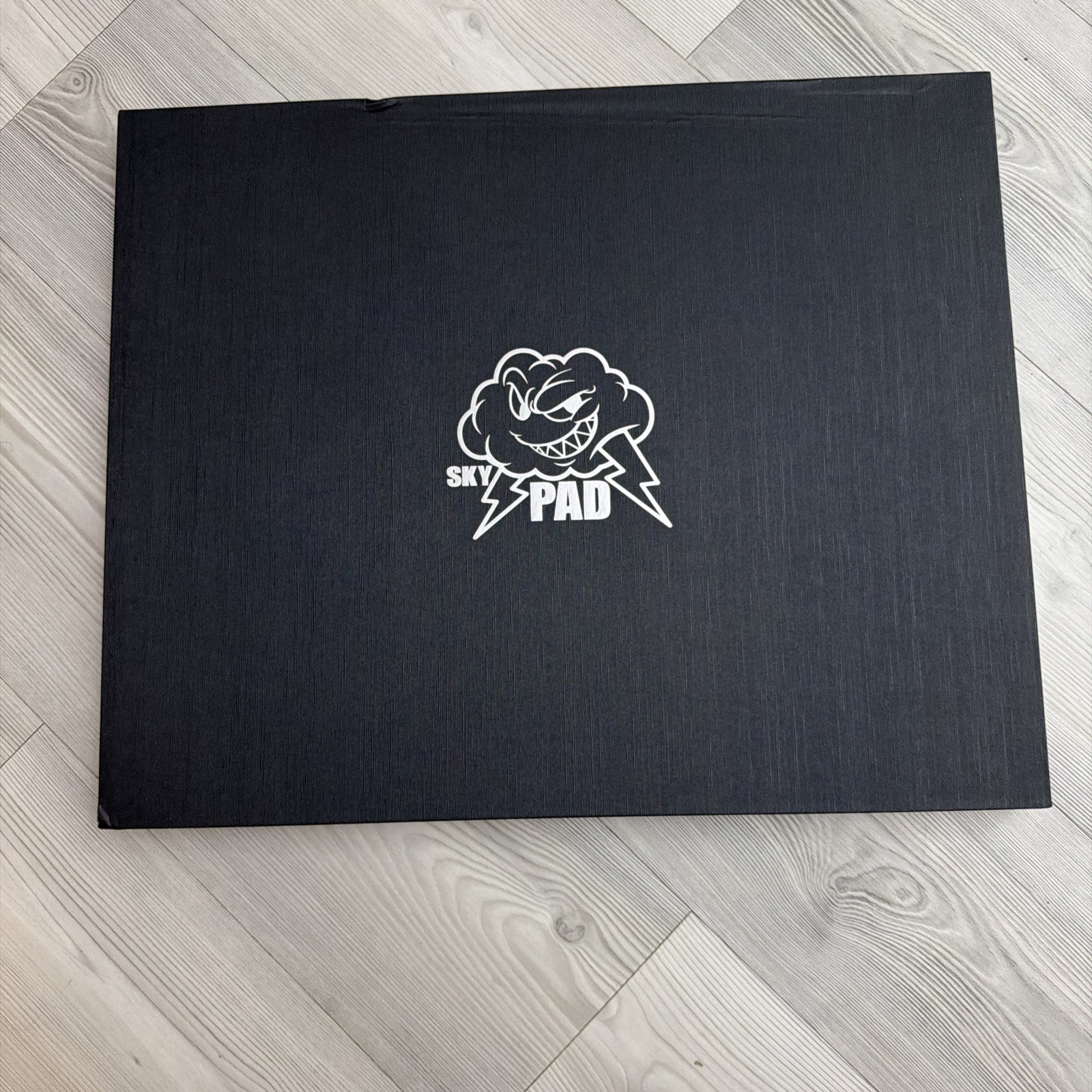 SkyPad 3.0 XL Tempered Glass Mousepad - Black
