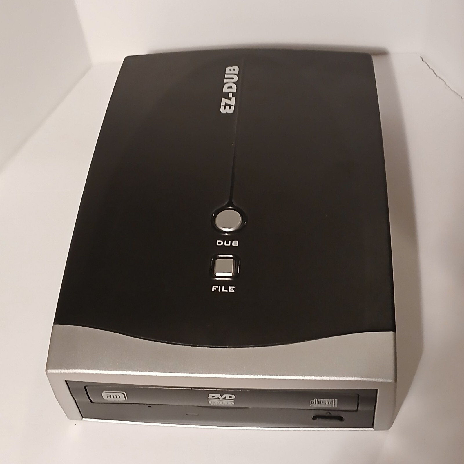 LITE-ON IT CORP DVD/CD REWRITABLE DRIVE Model:LH-20A1PU05C