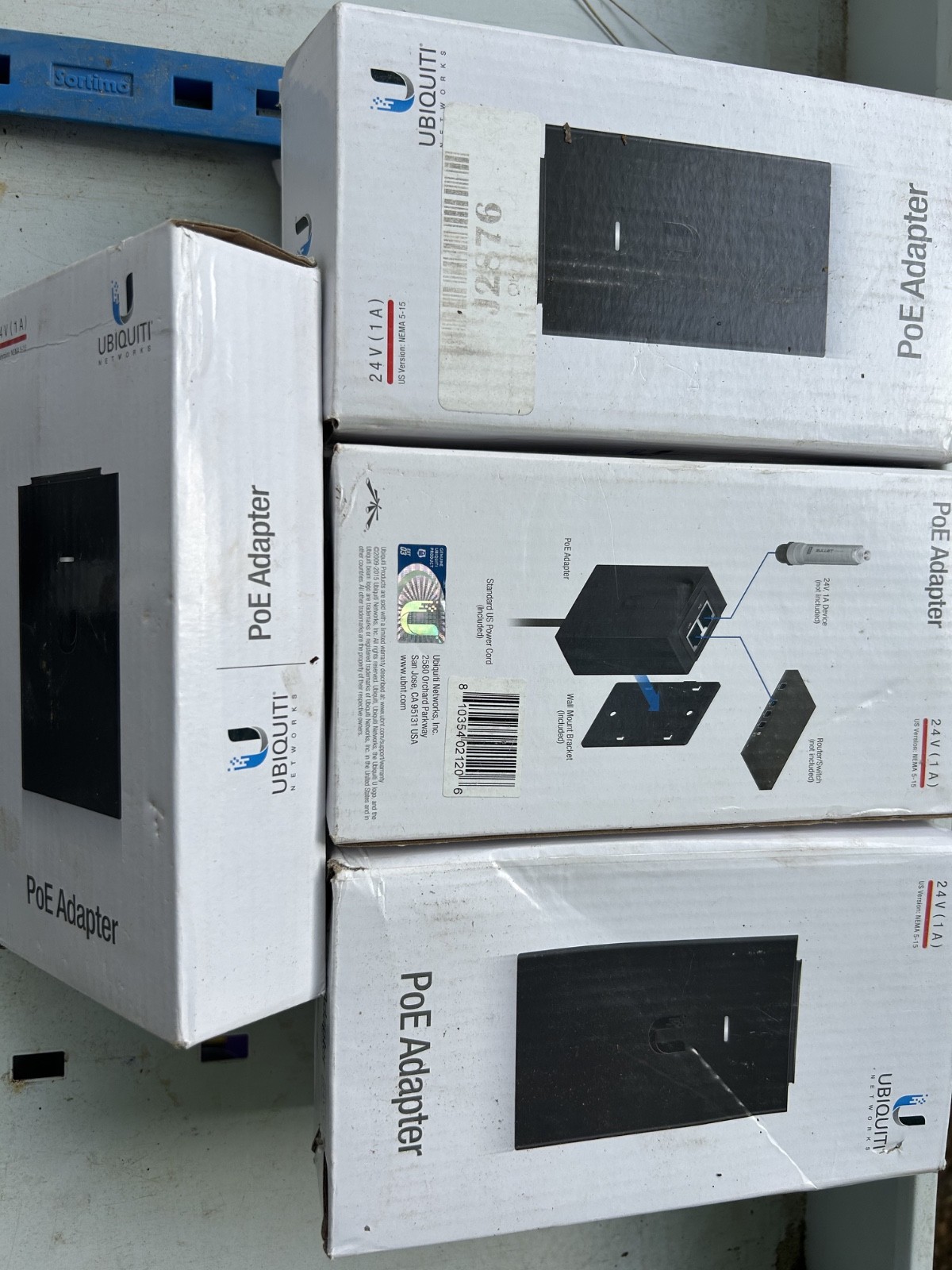 UBIQUITI PoE Adapter.