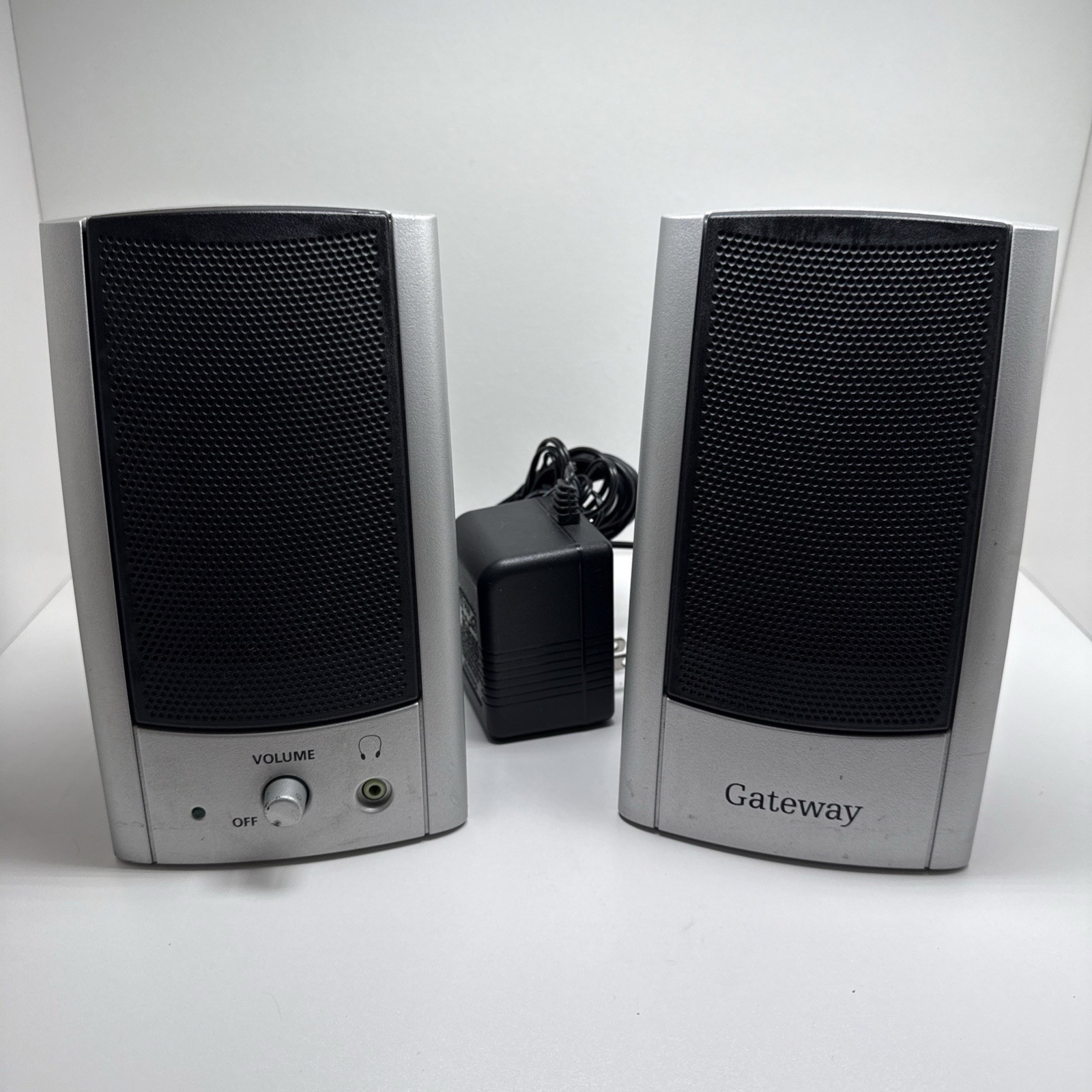 Gateway G Max 2000 Computer Speakers