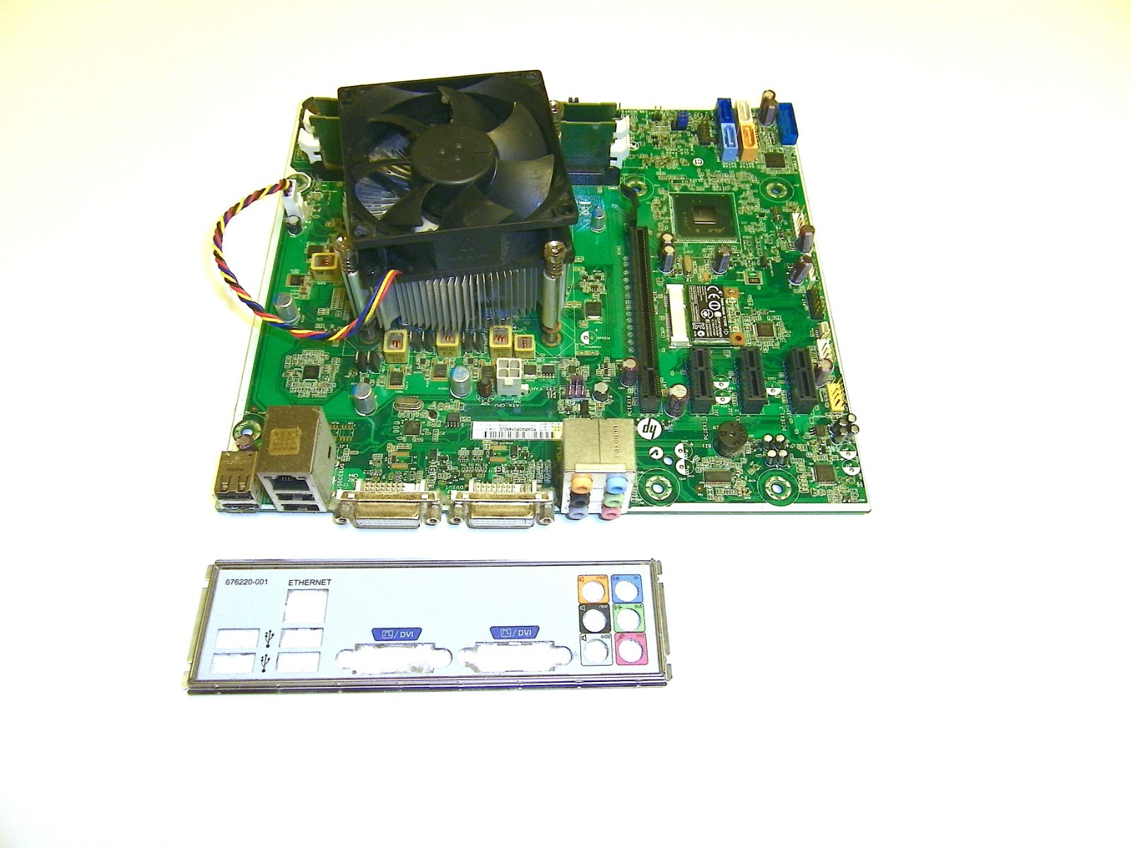 HP Motherboard 696233-001 — Intel i3-3240 3.4 GHz CPU/Fan — 8GB DDR3 — I/O Plate
