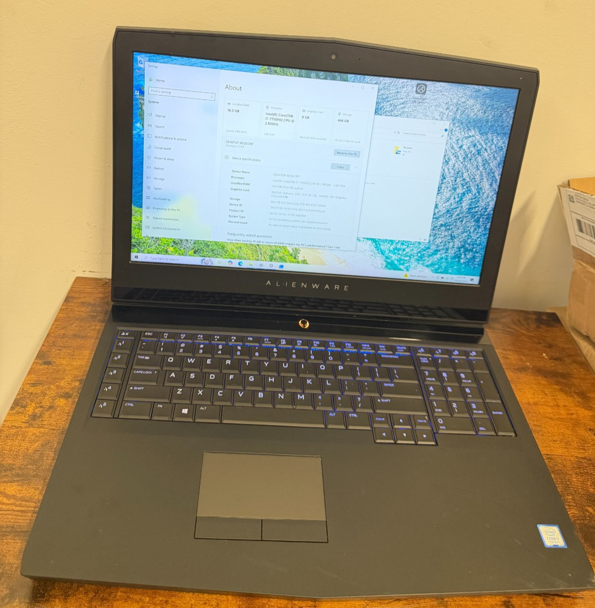 Dell Alienware 17 R4 15.6" Laptop i7-7th GEN 16GB RAM 500gb WIN11P READ DESC