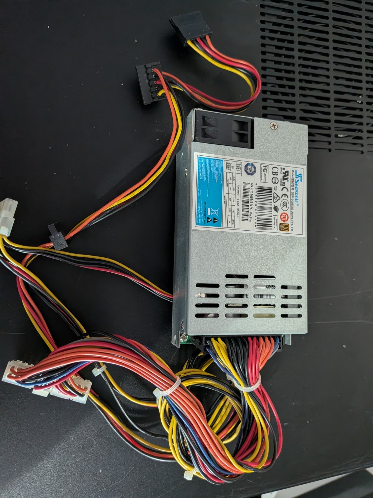Seasonic SSP-300SUG FLEX ATX12V/EPS12V 80+ Gold APFC 300W 1U Mini Power Supply