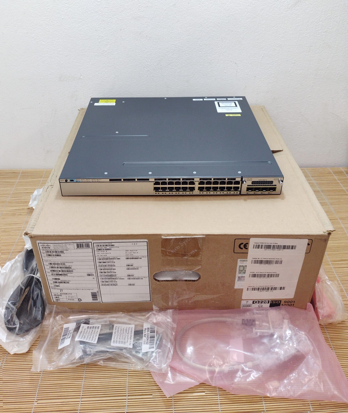 NEW Other Cisco WS-C3750X-24P-S 24x 1G RJ45 Port PoE+ Dual AC PSU C3KX-NM-10G