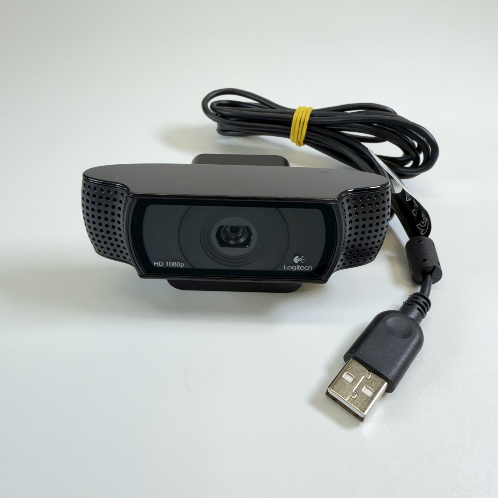 Logitech C920 HD 1080p Webcam 860-000334 USB 2.0 Autofocus Mic Black PC Mac