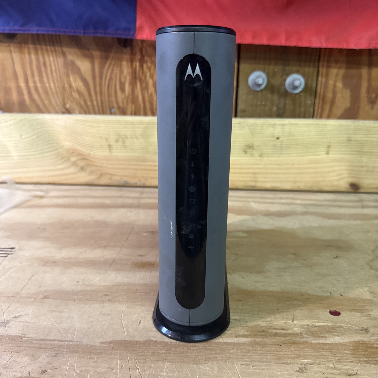 Motorola MG8702 DOCSIS 3.1 Cable Modem AC3200 WiFi Router Combo No Power Cord