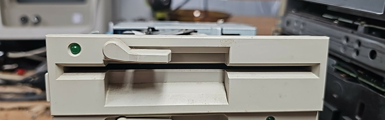 FDD 5.25” 1.2Mb / 360Kb CHINON FZ-506 F Internal Floppy Disk Drive Tested Clean